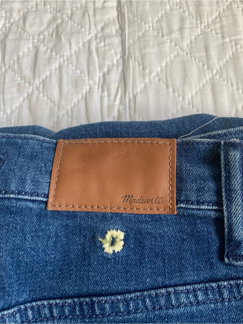 Madewell Wide-Leg Crop Jeans: Confetti Floral Embroidered Edition - Picture 2 of 16